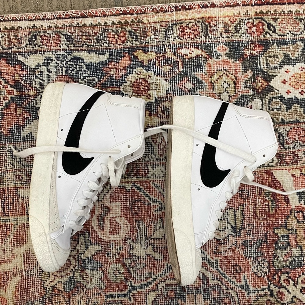 Nike Blazers Mid 77 Vintage White Black - Women’s